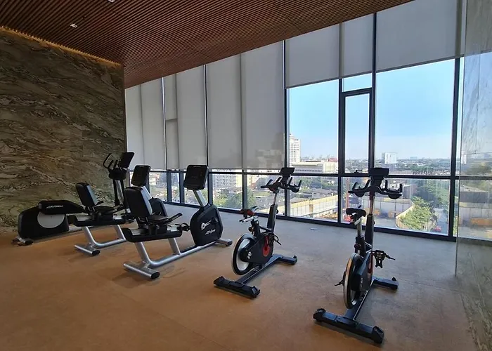 Apartment 5 Mins Thonglor Bts River View Modern Center